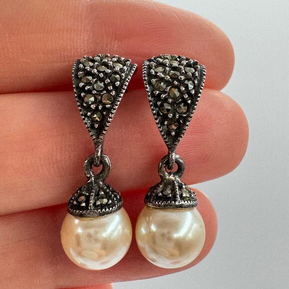 Judith Jack Silver Marcasite Faux Pearl Drop Earrings Classic Timeless Elegant - Picture 1 of 15